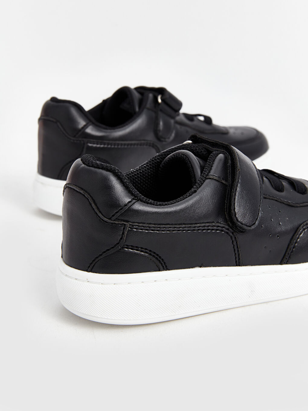 Faux Leather Boys' Trainers-4