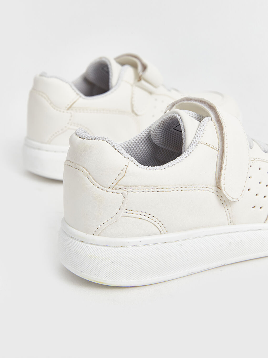 Faux Leather Boys' Trainers-4