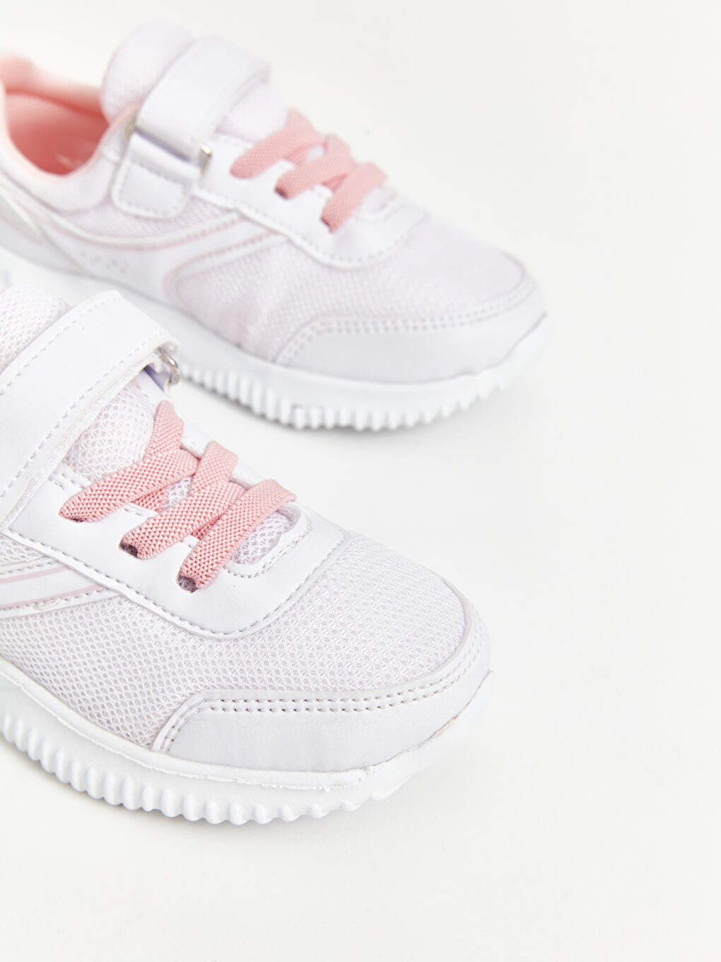 سنيكرز للبنات الرضع بأربطة وجزمة بشريط لاصق-2