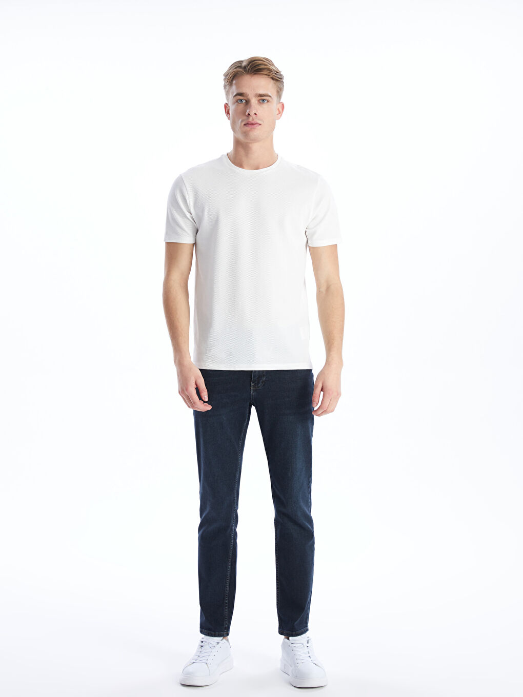 Ekru Bisiklet Yaka Kısa Kollu Erkek Dokulu Tişört-2