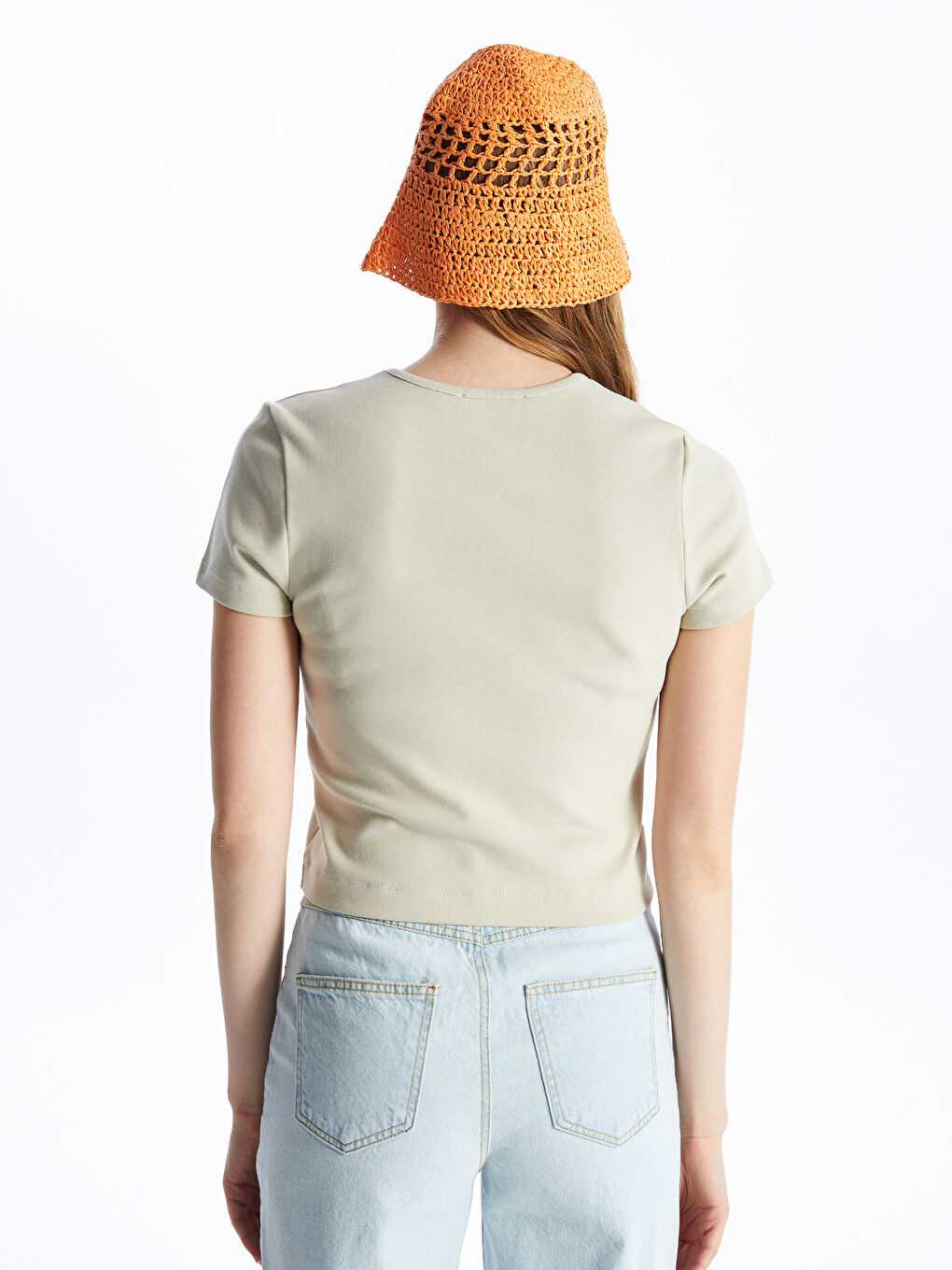 Gri Bisiklet Yaka Düz Kısa Kollu Kadın Tişört-4