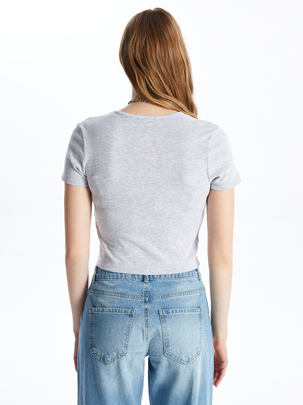 Gri Bisiklet Yaka Düz Kısa Kollu Kadın Tişört-4