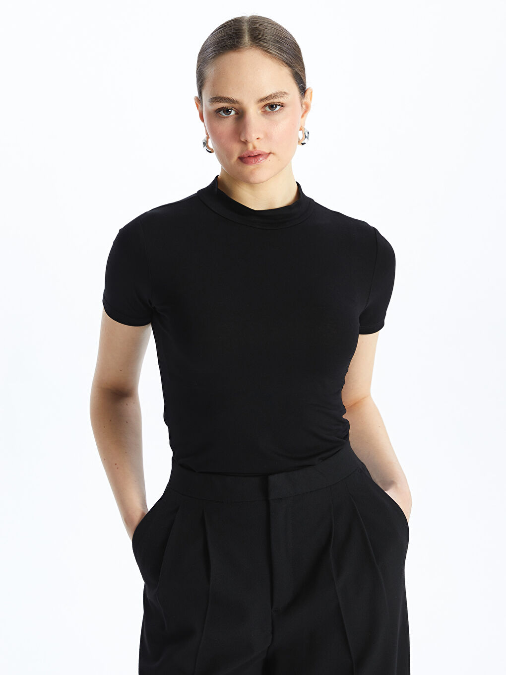 Funnel Neck Plain Short Sleeve Women's T-Shirt -S4J601Z8-CVL