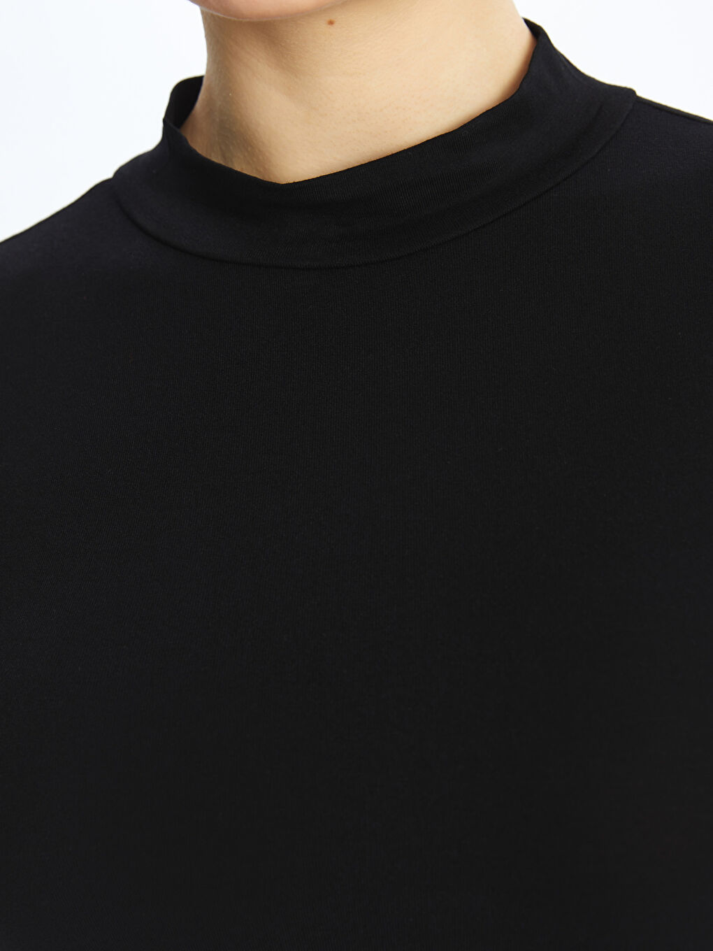 Funnel Neck Plain Short Sleeve Women's T-Shirt -S4J601Z8-CVL