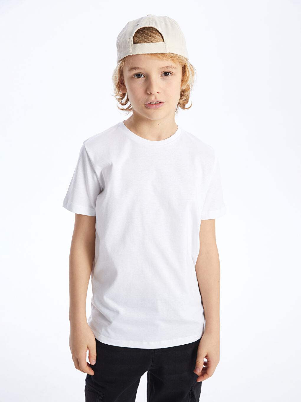 Beyaz Bisiklet Yaka Basic Kısa Kollu Erkek Çocuk Tişört