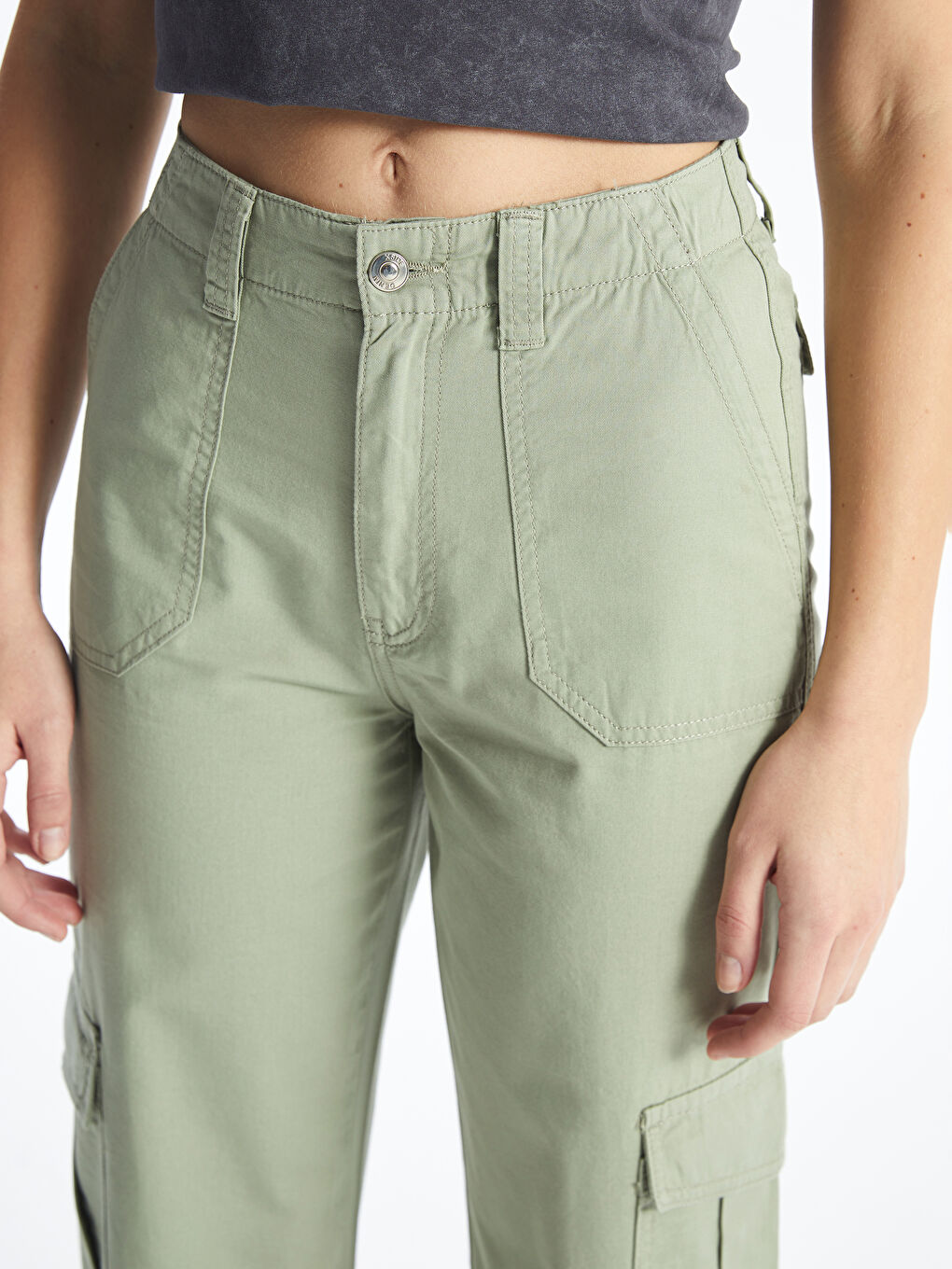 Standard Fit Gabardine Women's Cargo Pants -S4J787Z8-VKZ