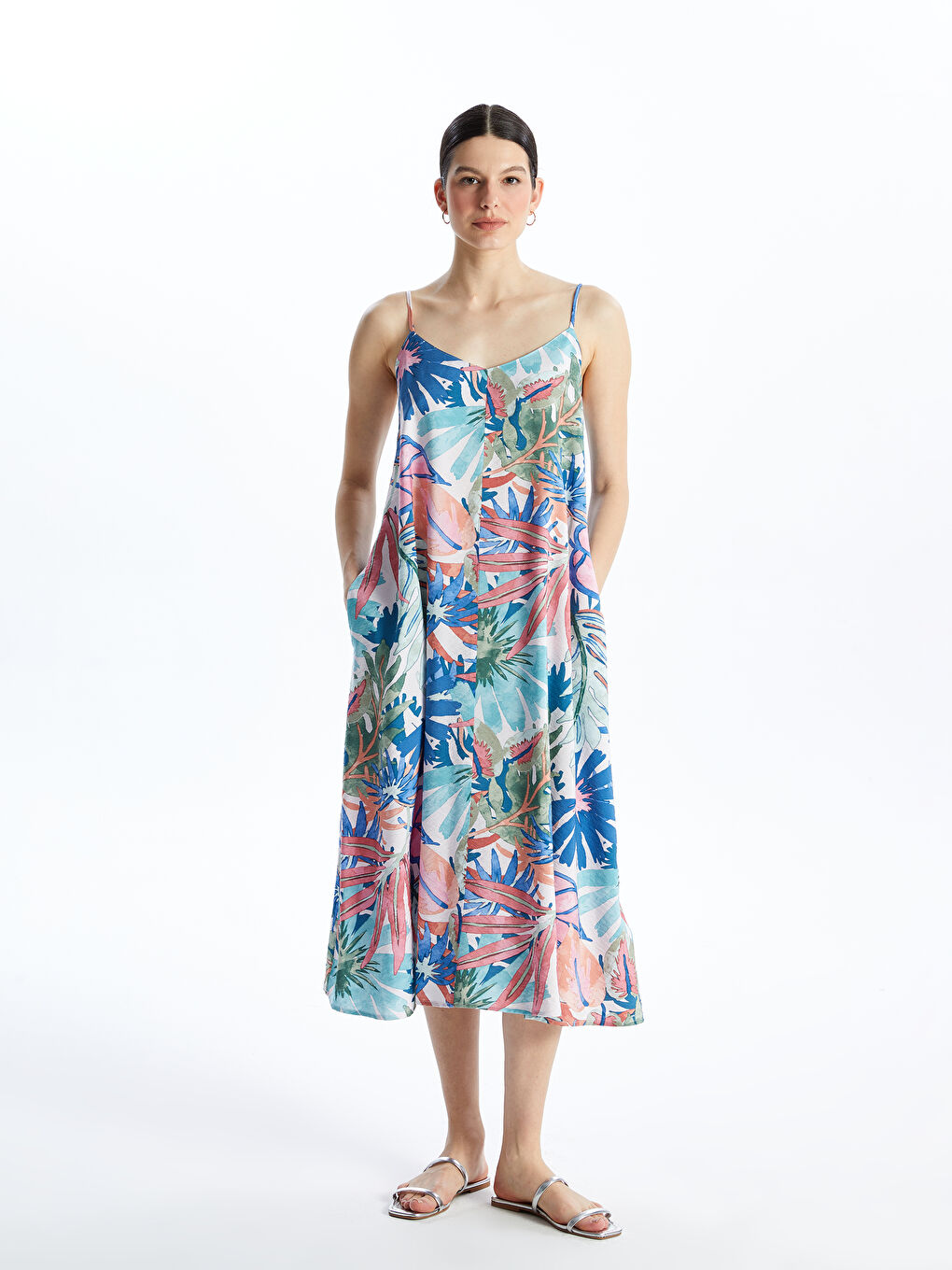 LCWAIKIKI Classic Robe à fines bretelles florale encolure en V pour Femmes -S4J820Z8-F9C