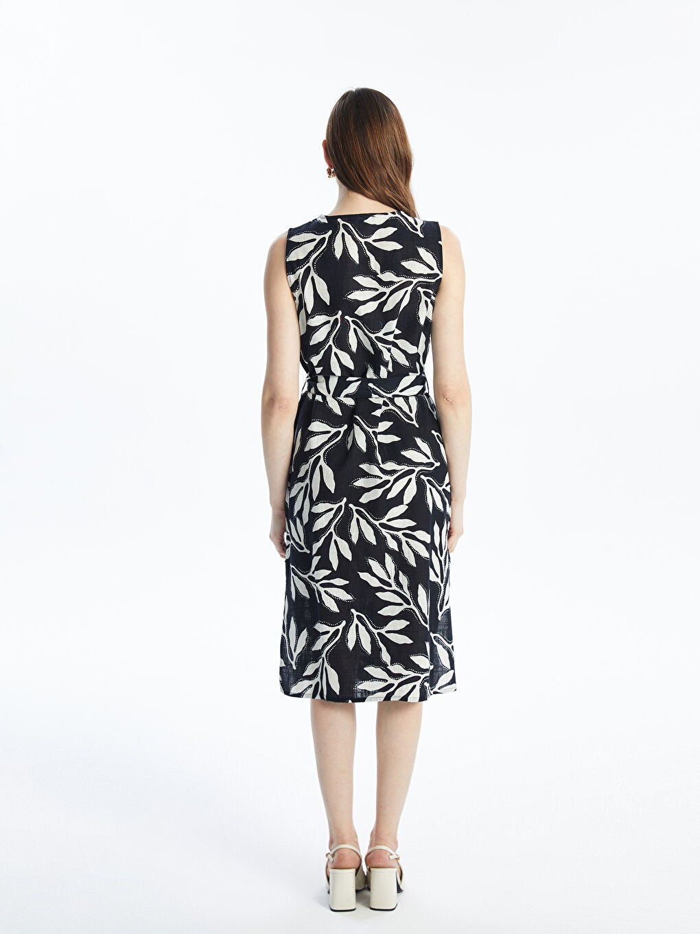 LCWAIKIKI Classic V-Ausschnitt Gemustertes Leinen-Look Kleid für Damen -S4JA32Z8-LQJ