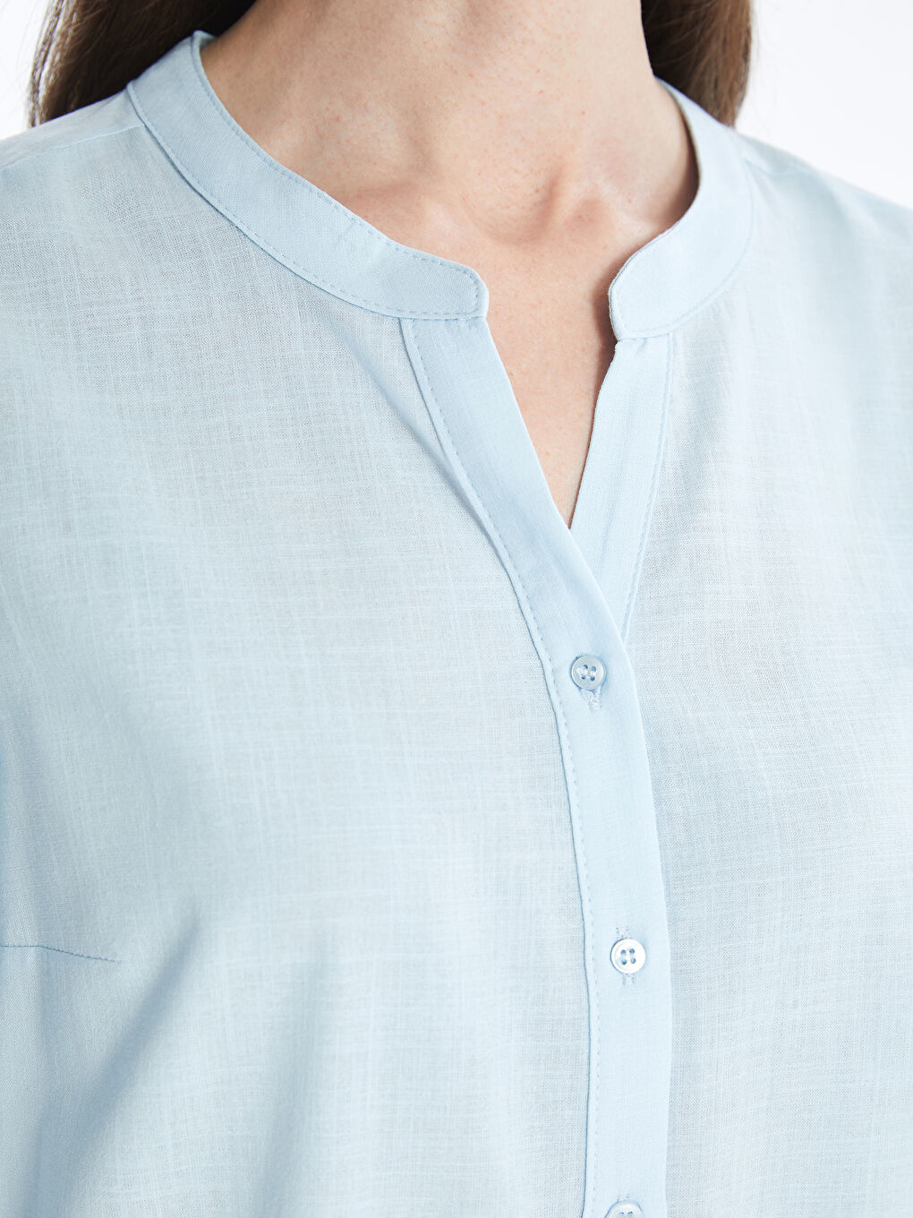 Mavi Kadın Kaçık Yaka Düz Gömlek-2