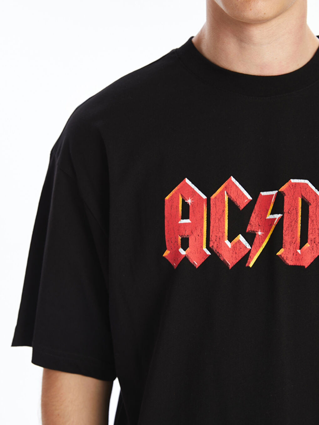 XSIDE Yeni Siyah Bisiklet Yaka Kısa Kollu AC/DC Baskılı Penye Erkek Tişört - 2