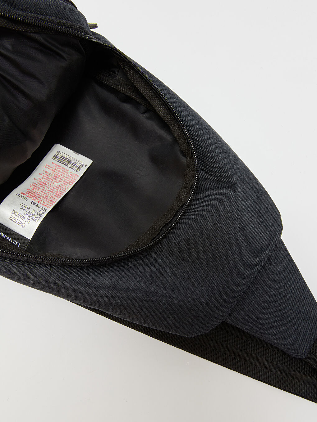 Siyah Fermuarlı Erkek Göğüs Çantası-2