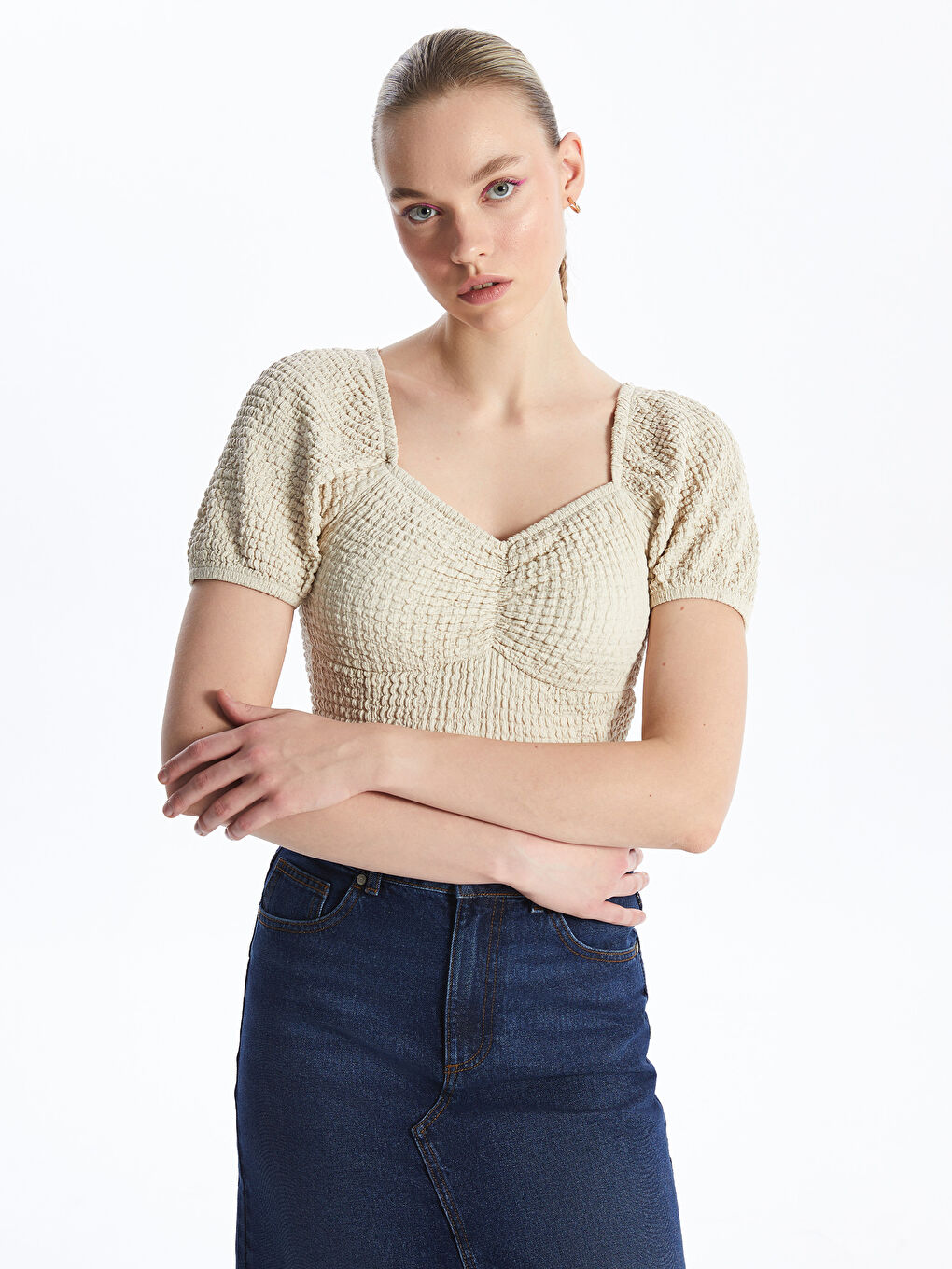 Bej Kare Yaka Düz Kısa Kollu Kadın Bluz