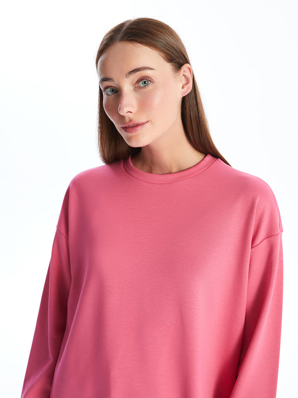 LCWAIKIKI Classic Orta Pembe Bisiklet Yaka Düz Oversize Kadın Sweatshirt Tunik - 1