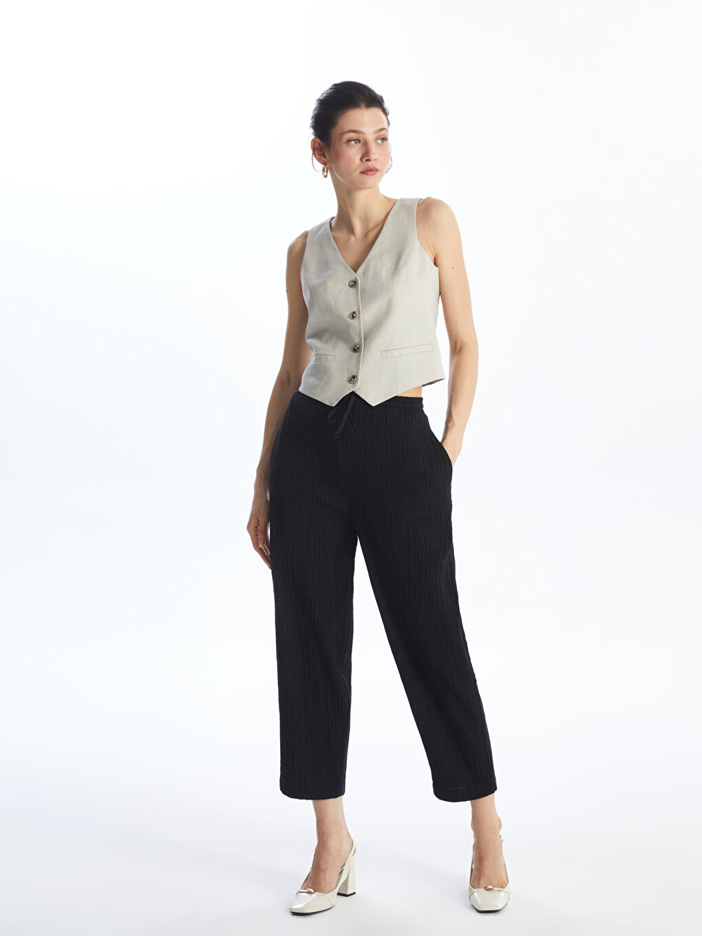 Siyah Beli Lastikli Rahat Kalıp Kadın Pantolon