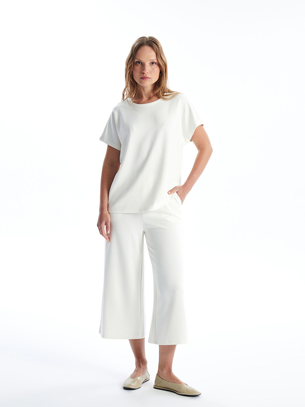 Women Flat Capri With Elastic Waist -S4JI33Z8-FE8