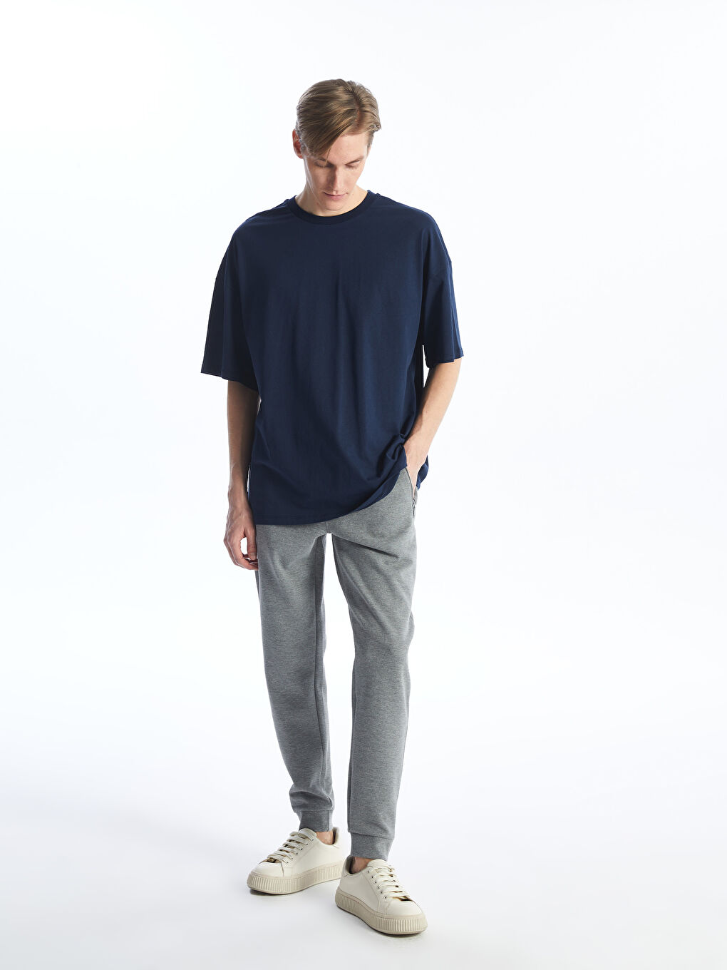 Standard Fit Men's Jogger Sweatpants -S4JI61Z8-LAL