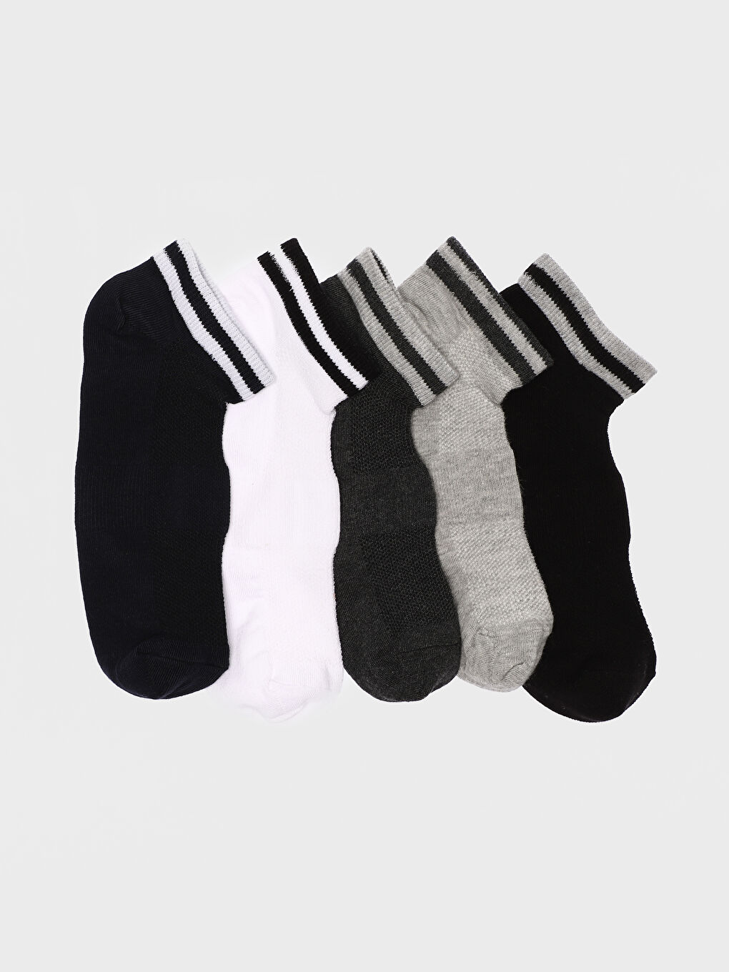 جوارب رياضية منقوشة للرجال - عبوة ٥ قطع-1