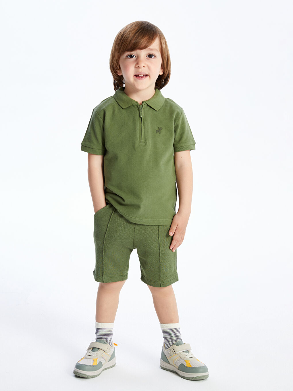 LCW Kids Haki Polo Yaka Nakışlı Erkek Bebek Tişört ve Şort 2'li