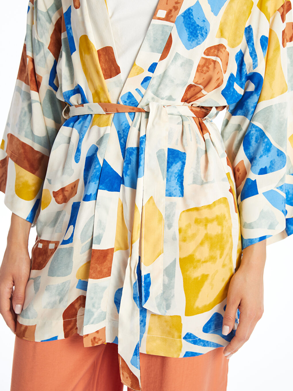 Женское кимоно с шалевым воротником и принтом-2