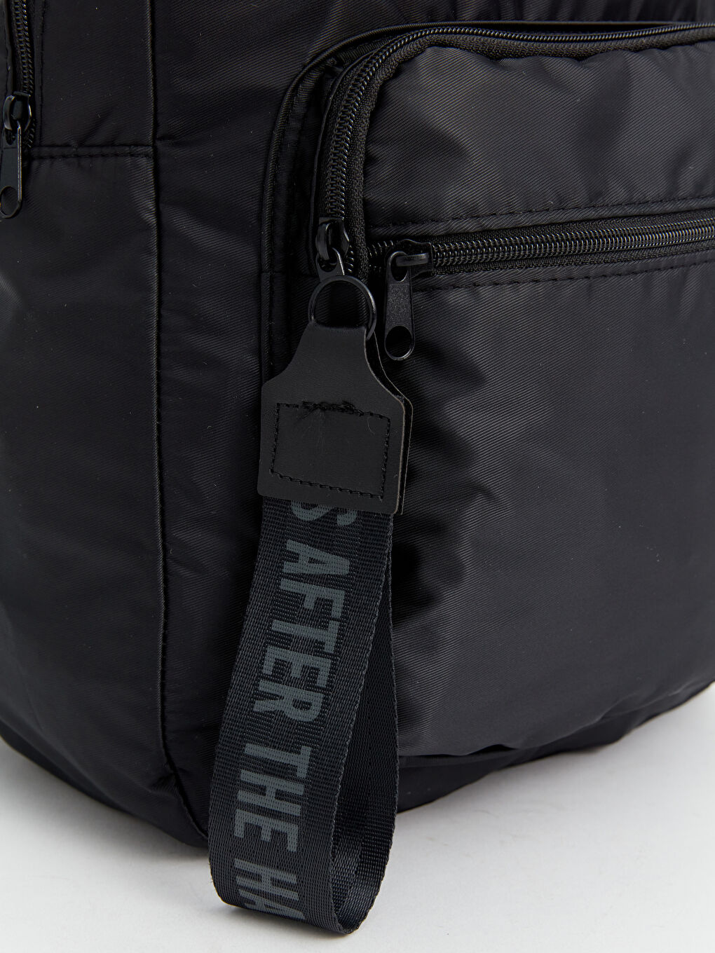 Siyah Düz Laptop Bölmeli Erkek Sırt Çantası-4