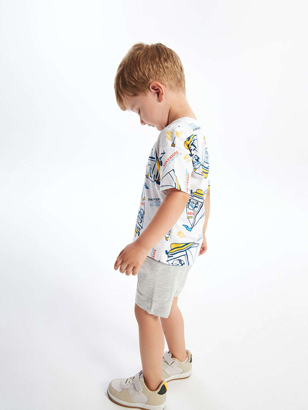 LCW Kids Gri Beli Lastikli Basic Erkek Bebek Şort