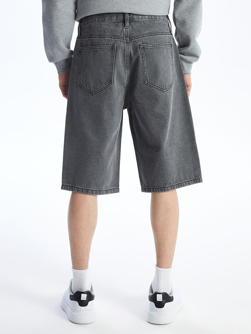 თავისუფალი ჭრის მამაკაცის ჯინსის შორტები-4