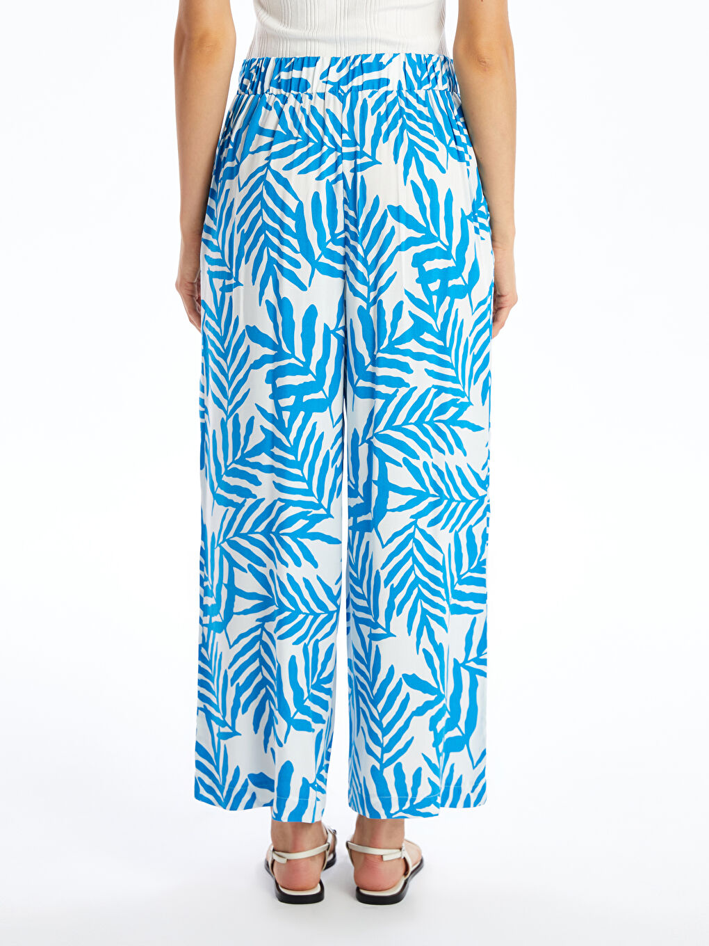 Patterned Women's Capri with Elastic Waist-3