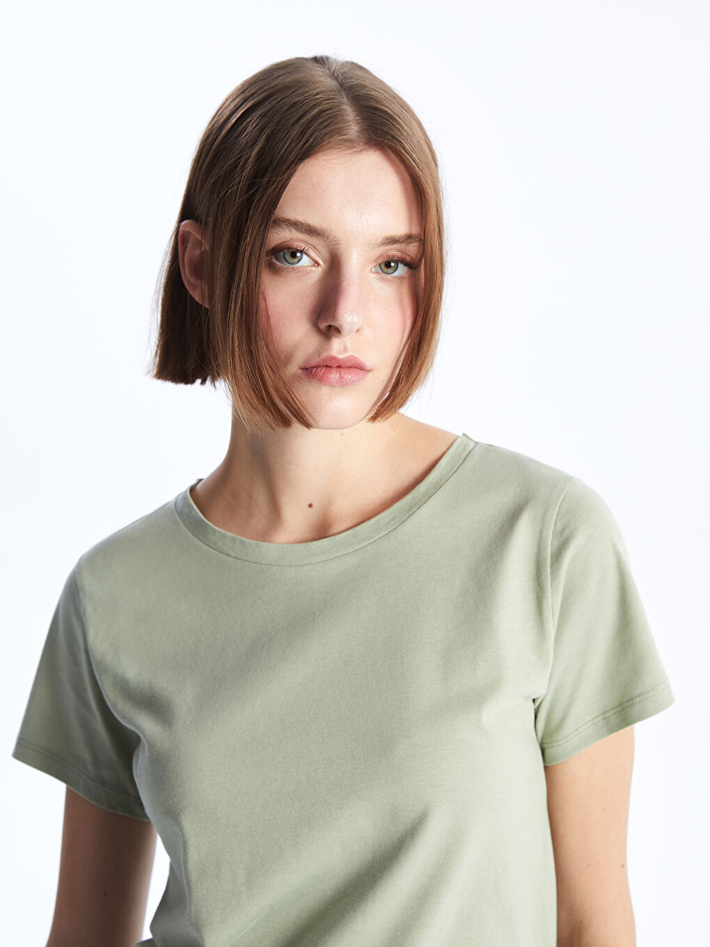 Yeşil Bisiklet Yaka Düz Kısa Kollu Kadın Tişört-2