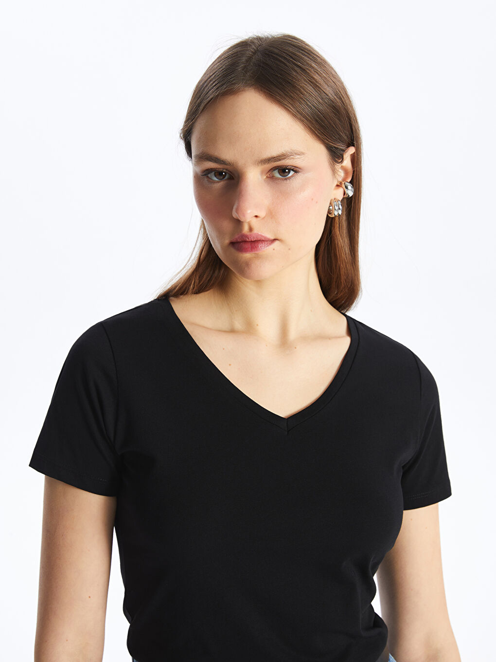 Siyah V Yaka Düz Kısa Kollu Kadın Tişört-2