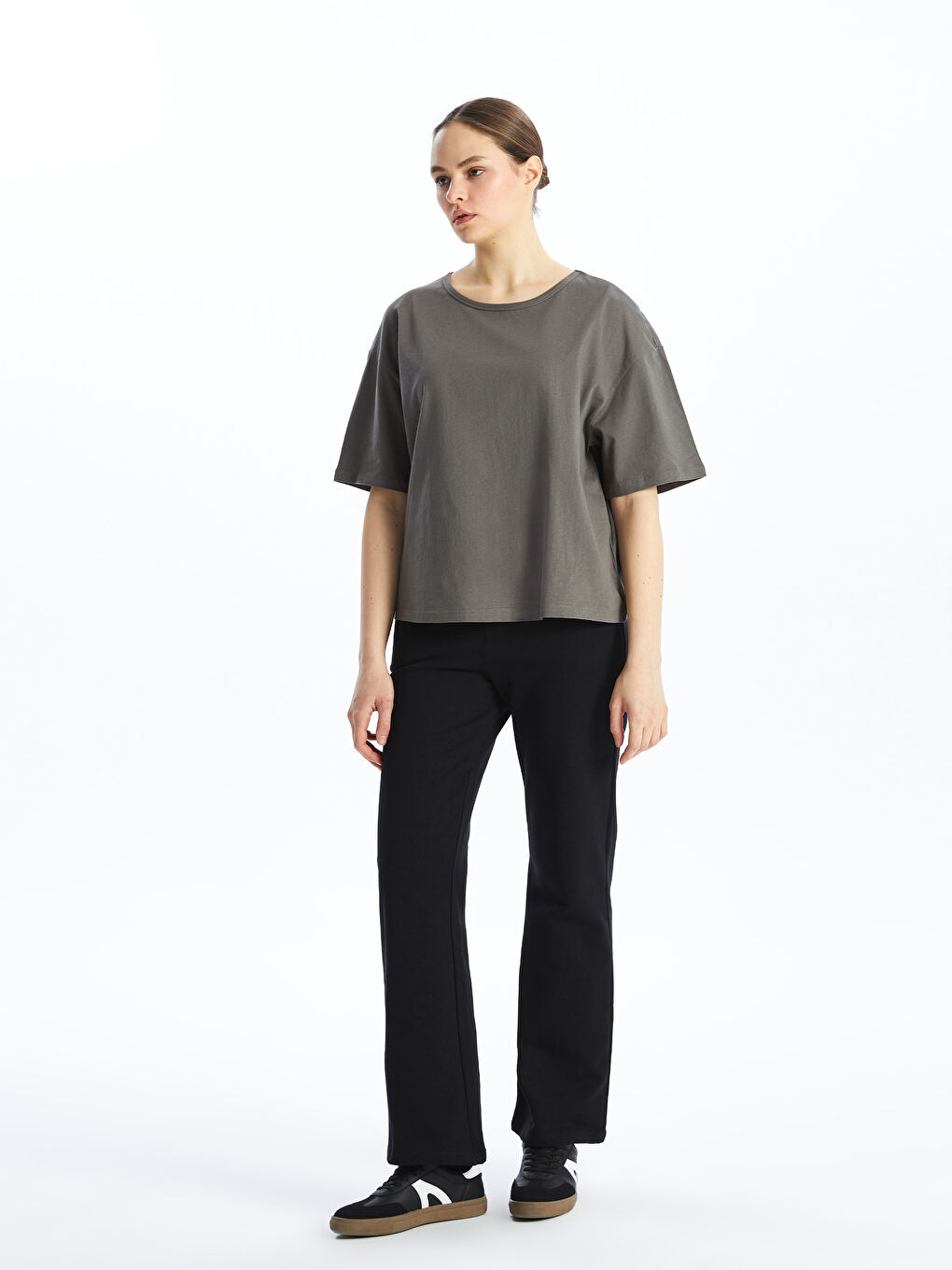 Siyah Kadın Beli Lastikli Düz Eşofman Altı-1