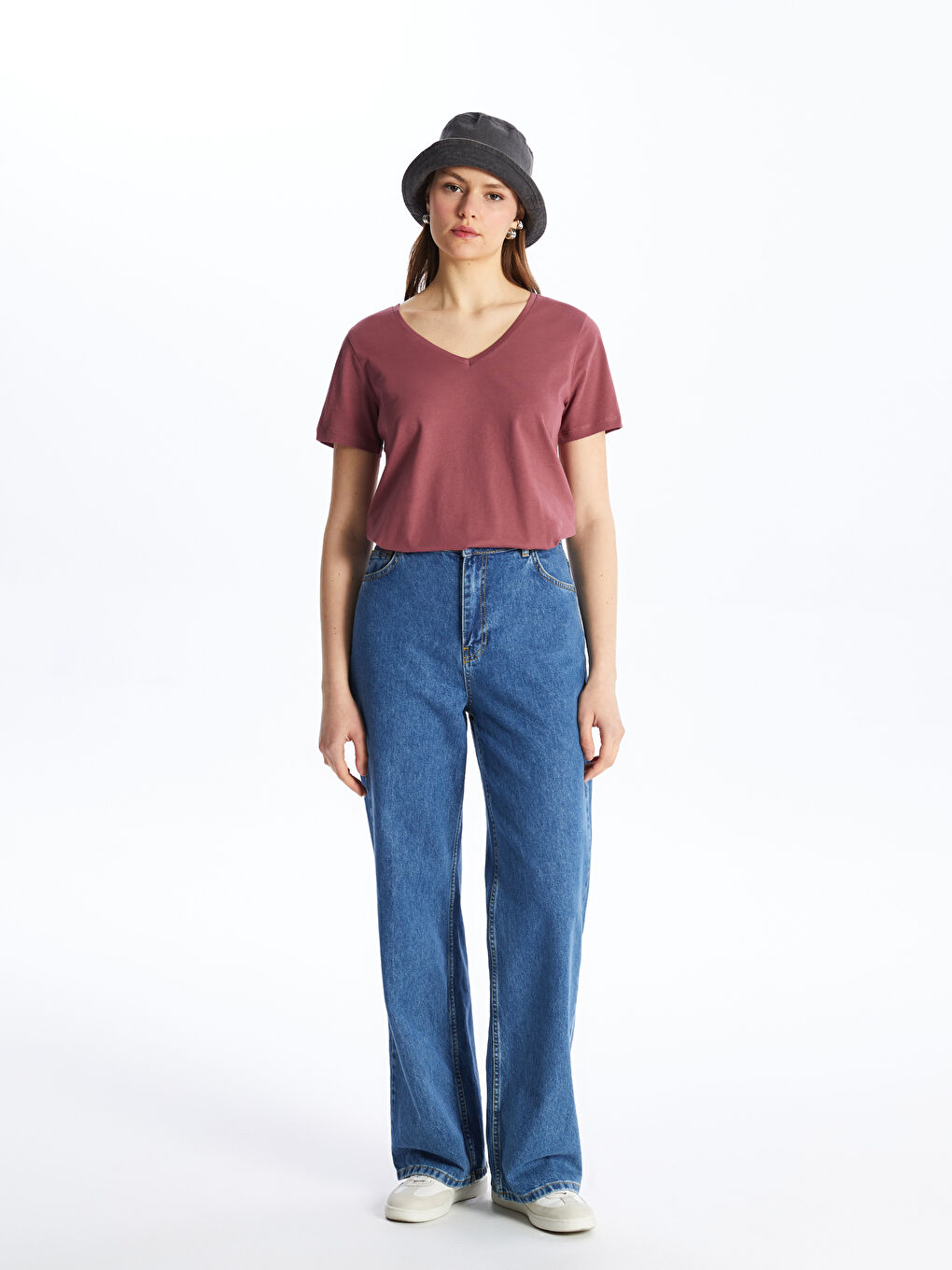 Pembe V Yaka Düz Kısa Kollu Kadın Tişört-1