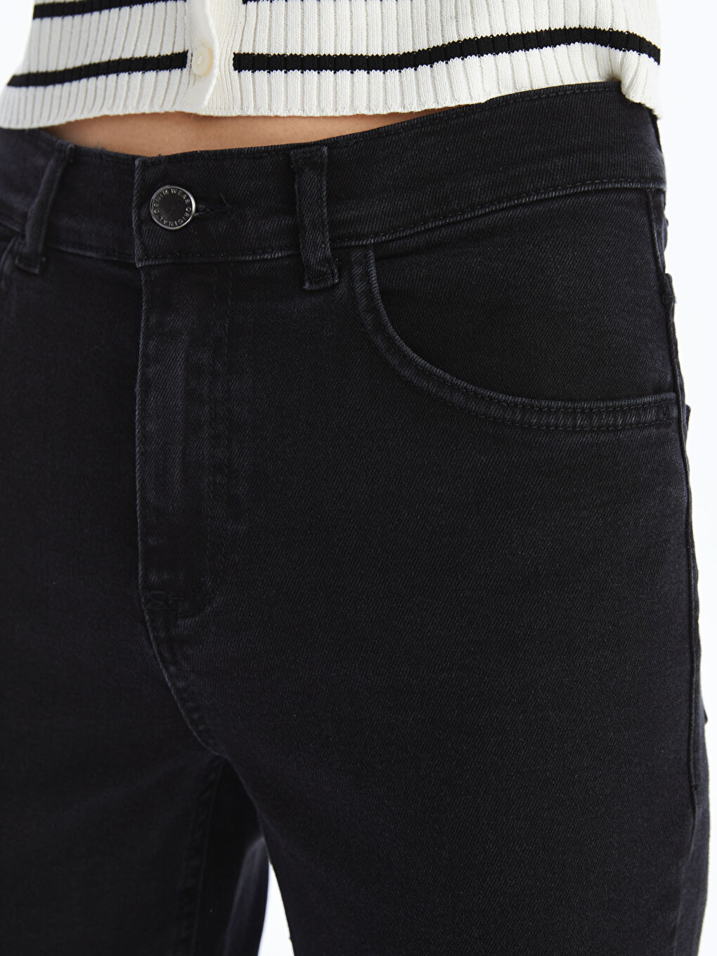 جینز ڕه‌ش ئافرەت -S4JT40Z8-327