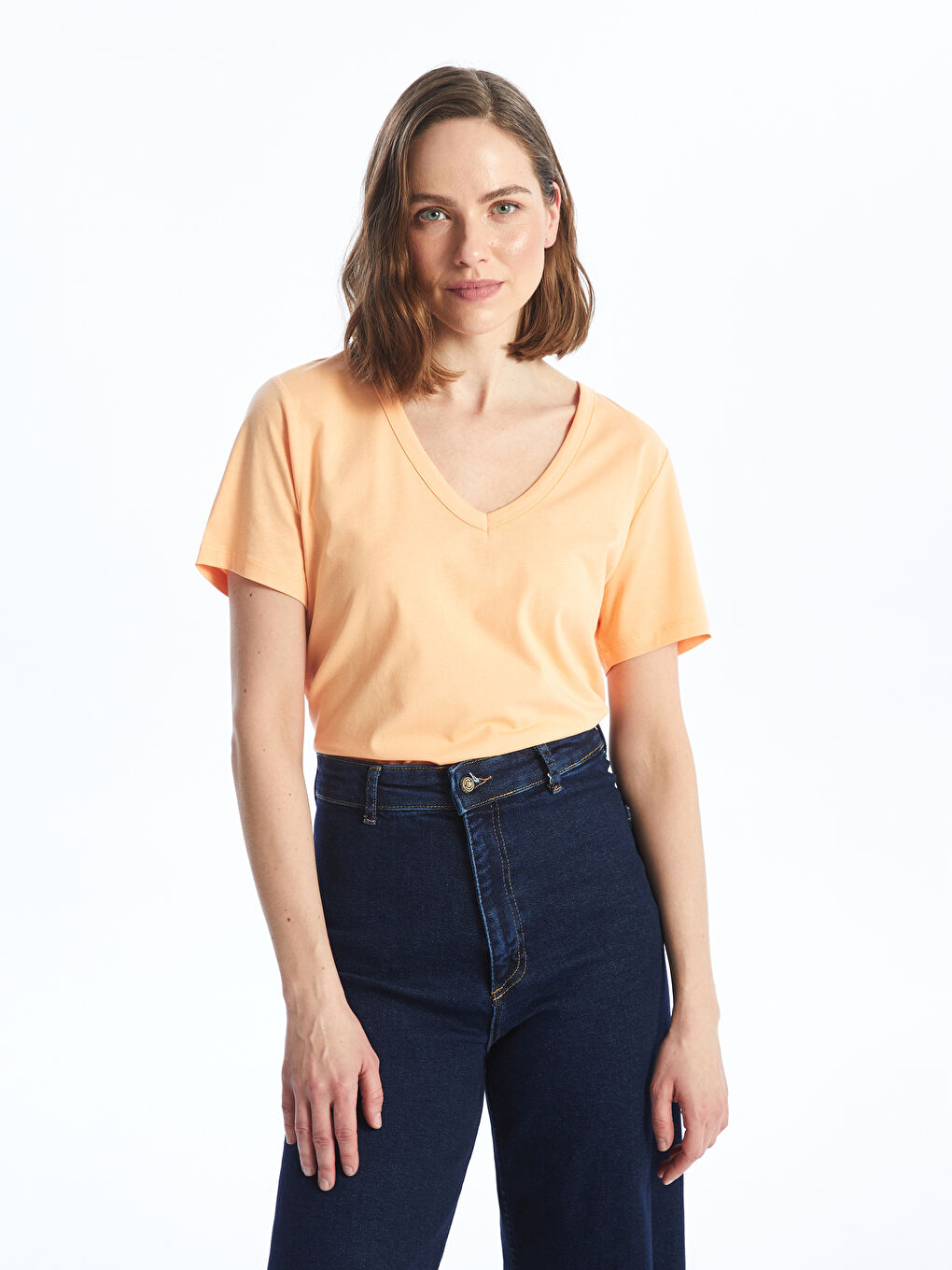 Turuncu V Yaka Düz Kısa Kollu Kadın Tişört