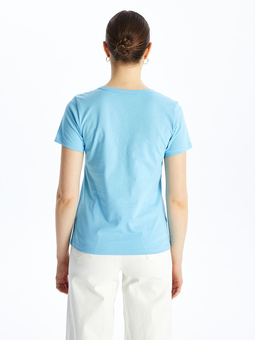 Mavi V Yaka Düz Kısa Kollu Kadın Tişört-4