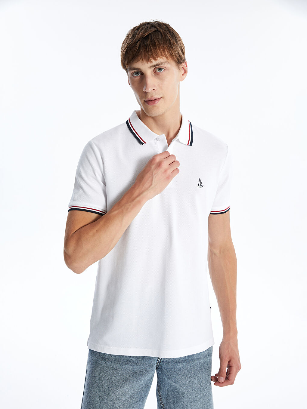 Beyaz Polo Yaka Kısa Kollu Pike Erkek Tişört
