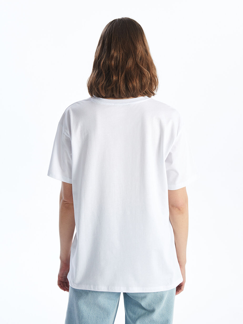 Beyaz Bisiklet Yaka Baskılı Kısa Kollu Kadın Tişört-4