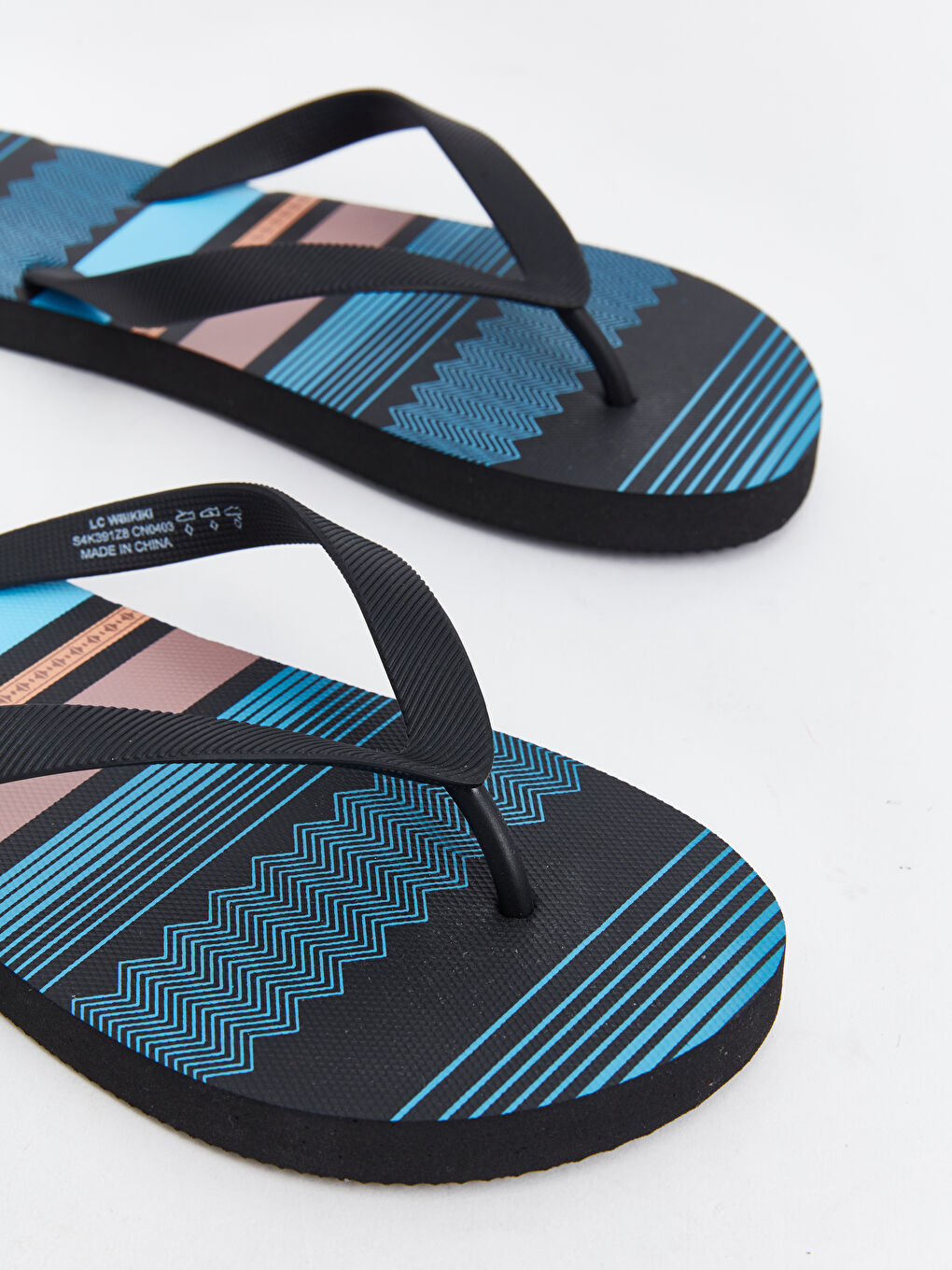 Printed Men's Beach Flip-Flops -S4K391Z8-F9C