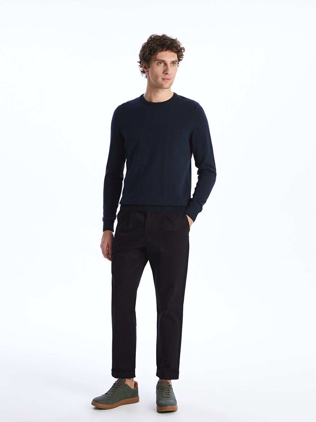 Siyah Standart Kalıp Erkek Pantolon-1