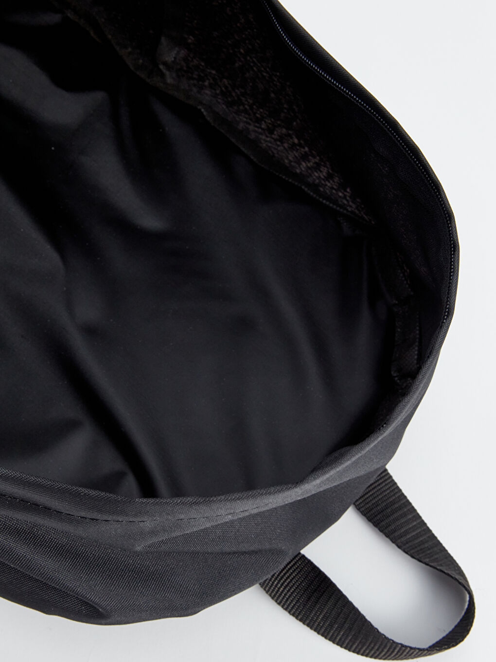 Siyah Ayarlanabilir Askılı Erkek Sırt Çantası-5