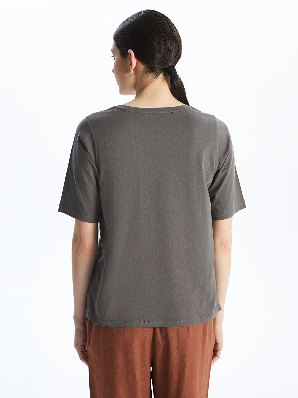 Bej Bisiklet Yaka Baskılı Kısa Kollu Kadın Tişört-4