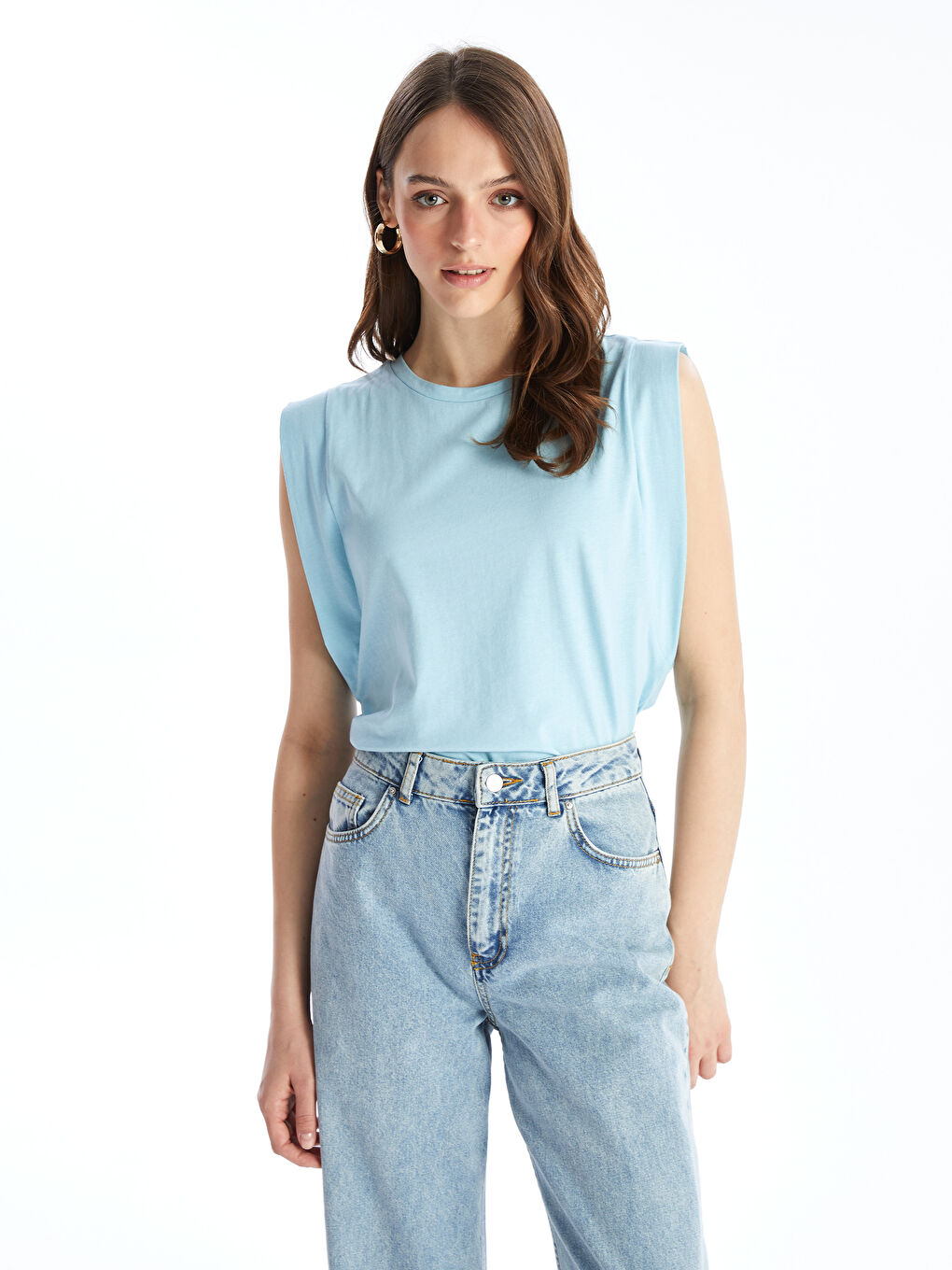 Әйелдерге арналған дөңгелек жағалы өрнексіз футболка-1