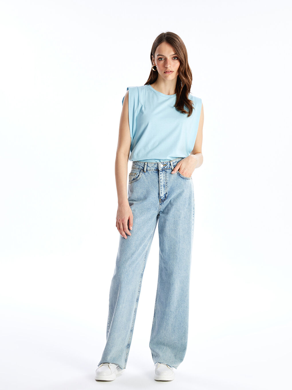 Әйелдерге арналған дөңгелек жағалы өрнексіз футболка-2