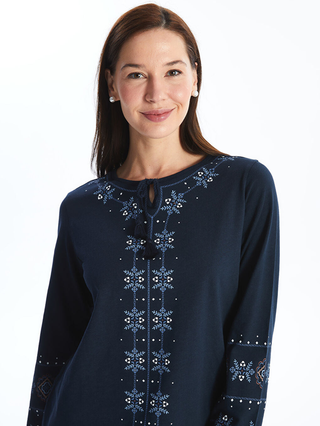 Lacivert Bağlamalı Yaka Desenli Uzun Kollu Kadın Bluz