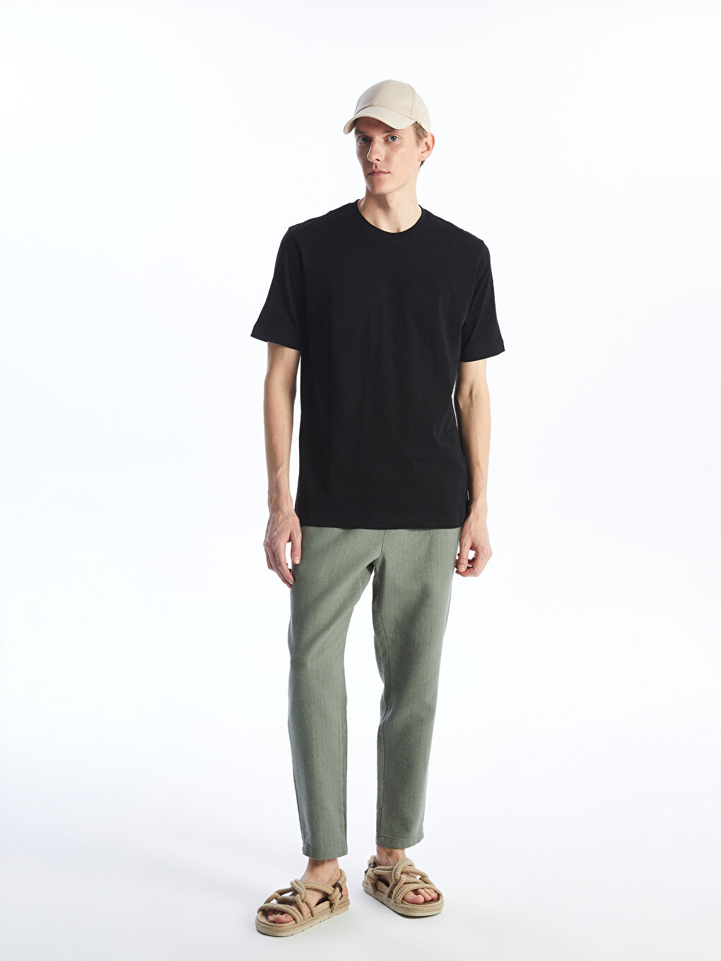 Siyah Bisiklet Yaka Penye Erkek Tişört-2