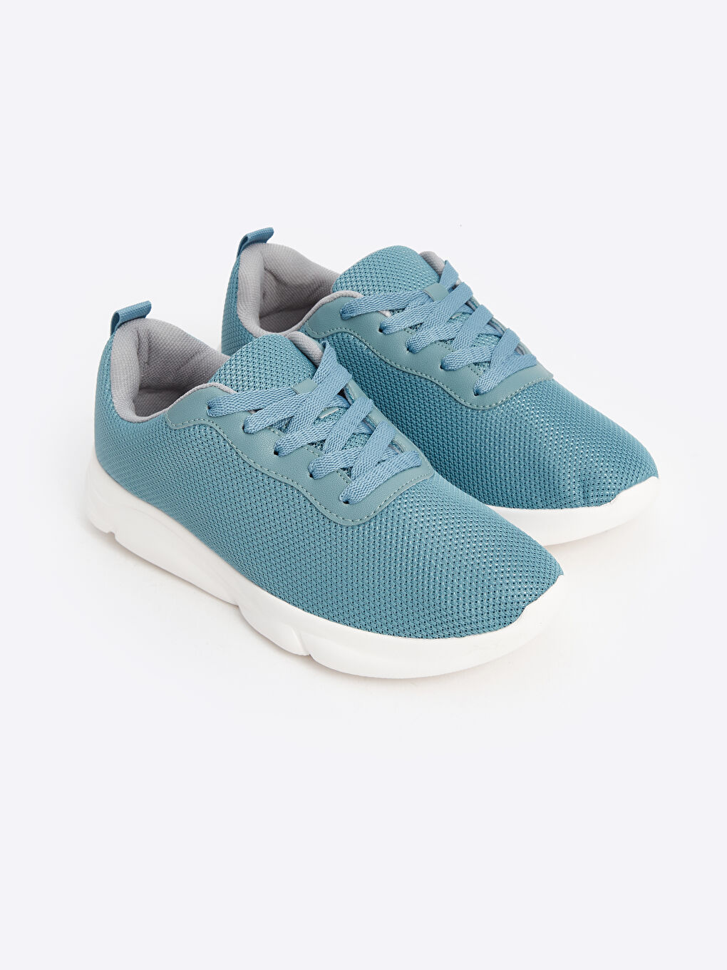 Yeşil File Detaylı Kadın Spor Ayakkabı