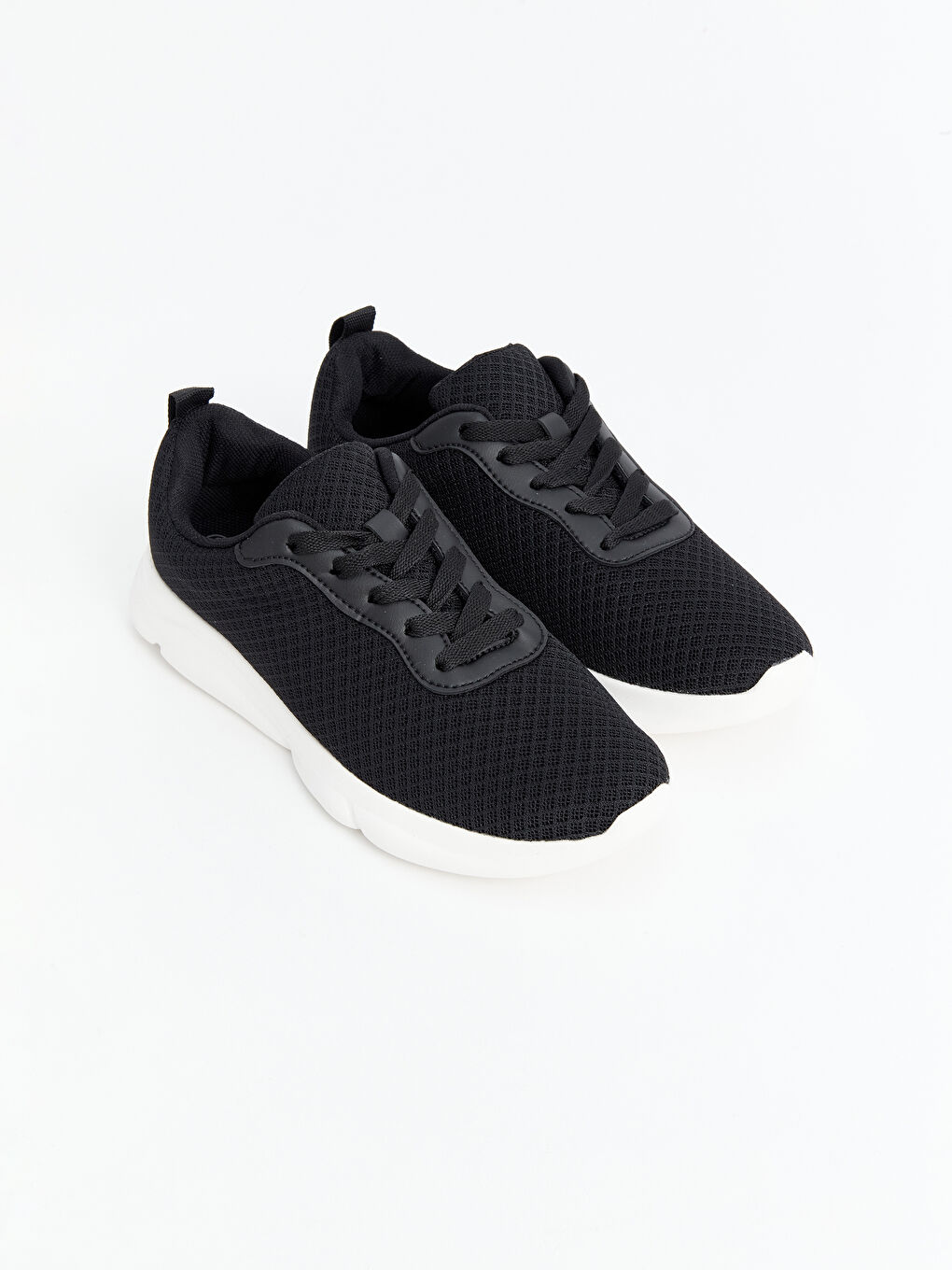 Siyah File Detaylı Kadın Spor Ayakkabı