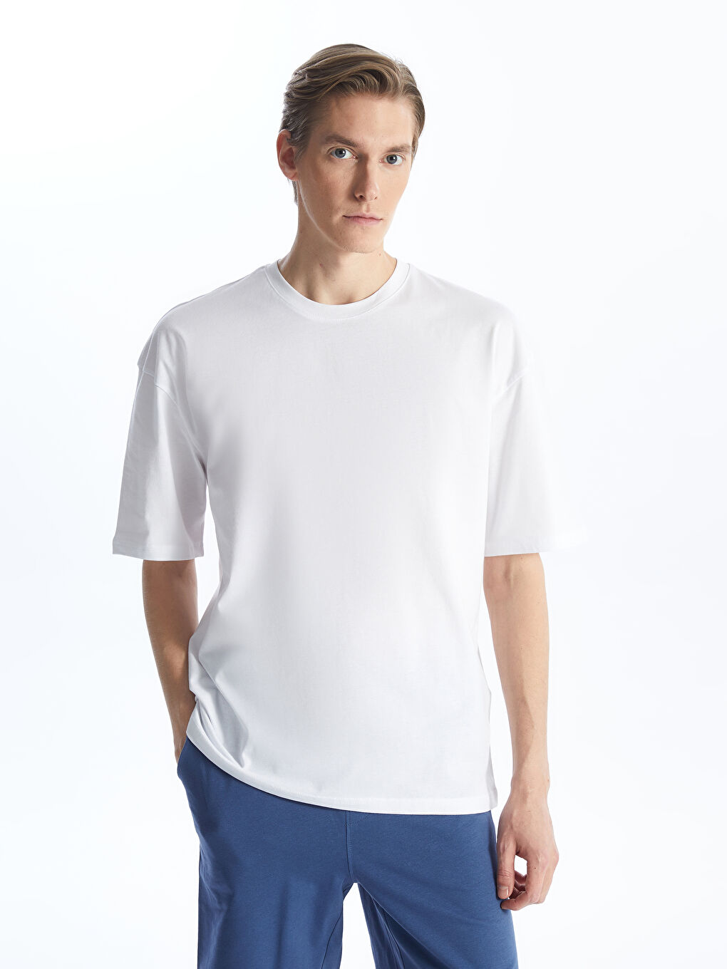T-shirt à Manches Courtes pour Hommes avec Col Rond-1