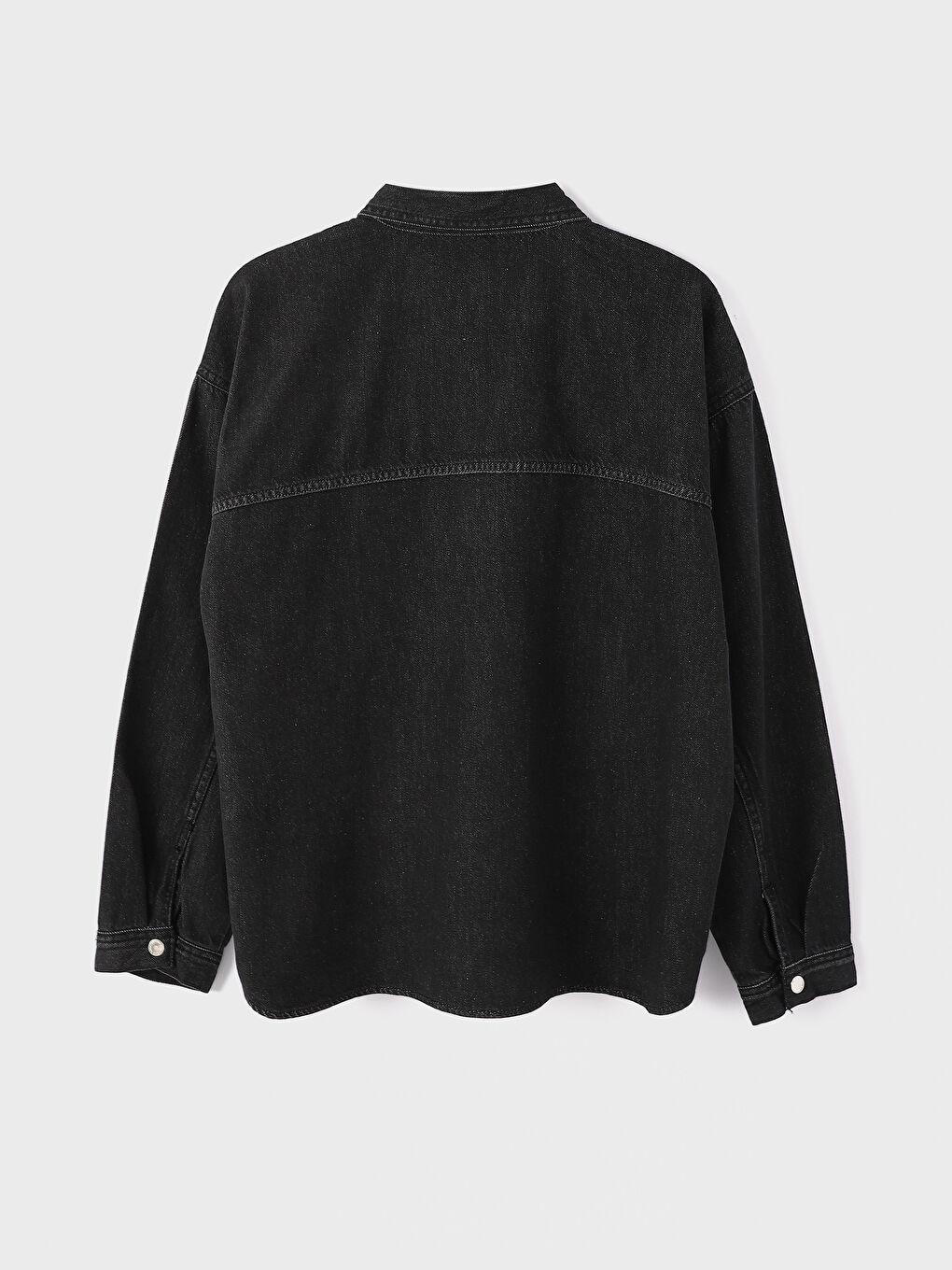 Front Button Closure Pocket Detailed Long Sleeve Women's Denim Shirt-1