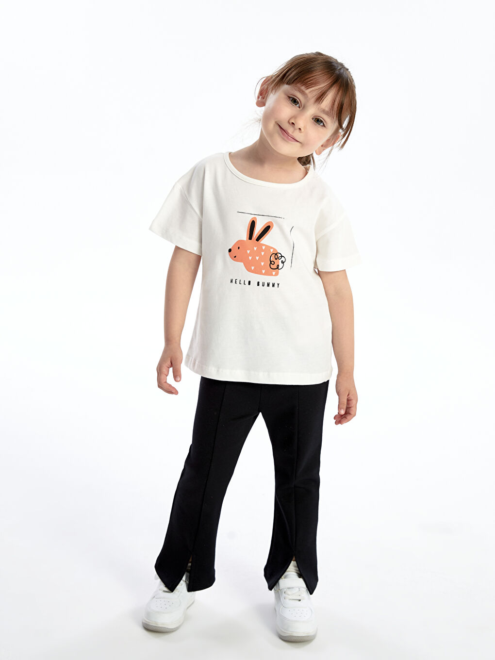 Beyaz Bisiklet Yaka Baskılı Kısa Kollu Kız Bebek Tişört-1