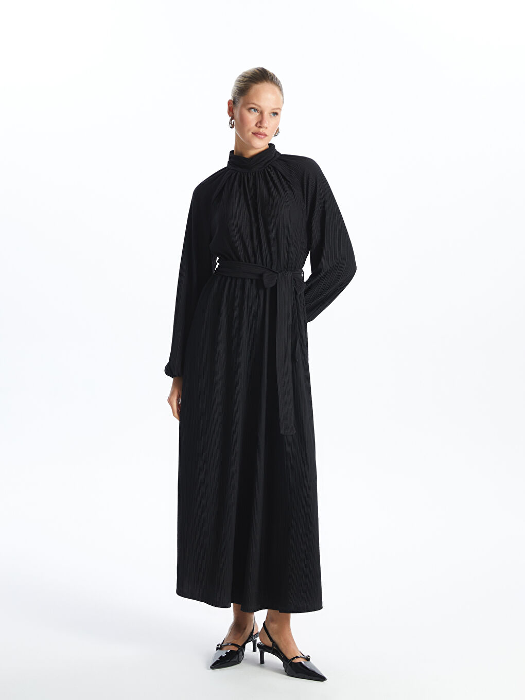 Siyah Balıkçı Yaka Düz Uzun Kollu Kadın Elbise